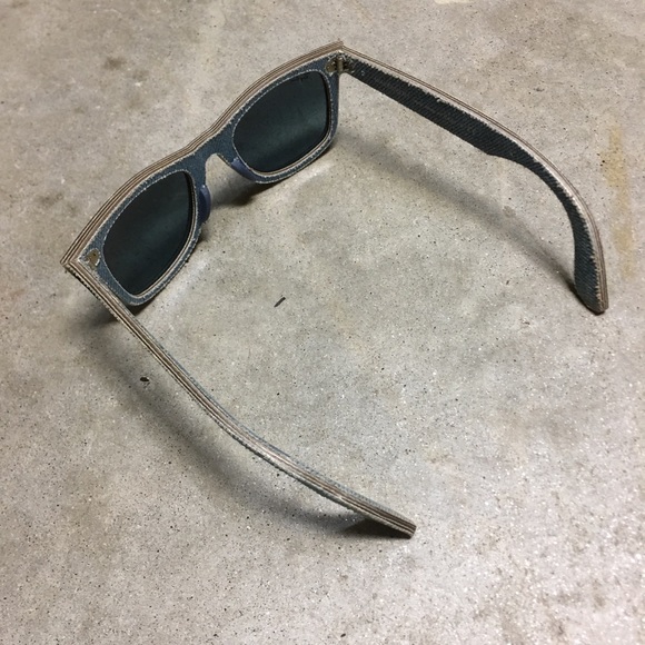 Ray-Ban Denim Wayfarers - Picture 3 of 4